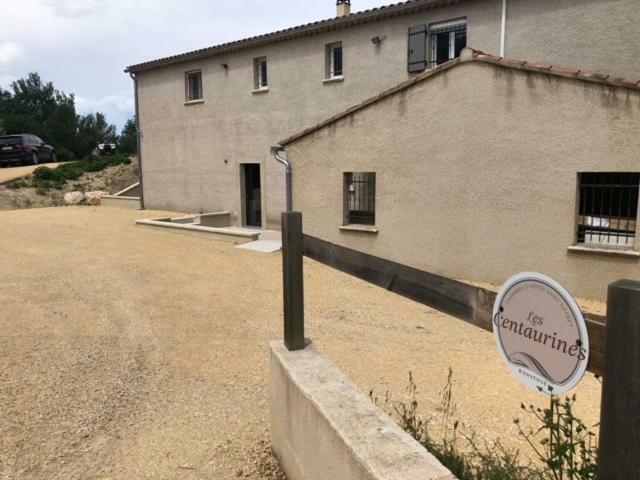 Les Centaurines Bed & Breakfast Saint-Siffret Екстериор снимка
